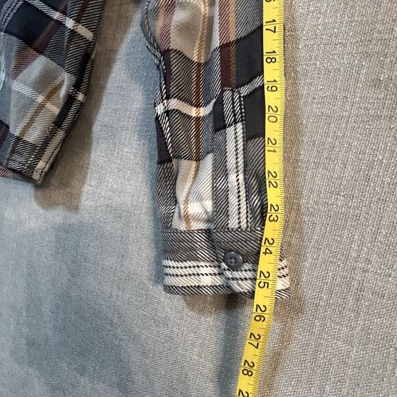 Land's End Men's Traditional Fit Plaid Flannel Shirt, Large 42/44 Heavy Fabric - Picture 9 of 9